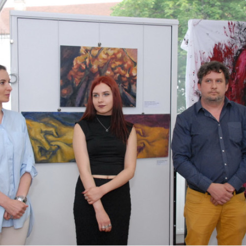 Vernisajul expoziției &quot;Fragmente organice&quot; la Muzeul Orașului Oradea