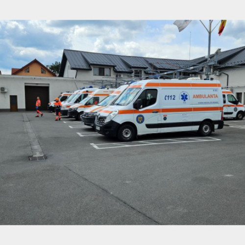 Parcul auto al Serviciului de Ambulanță Bihor, îmbătrânit și cu multe provocări