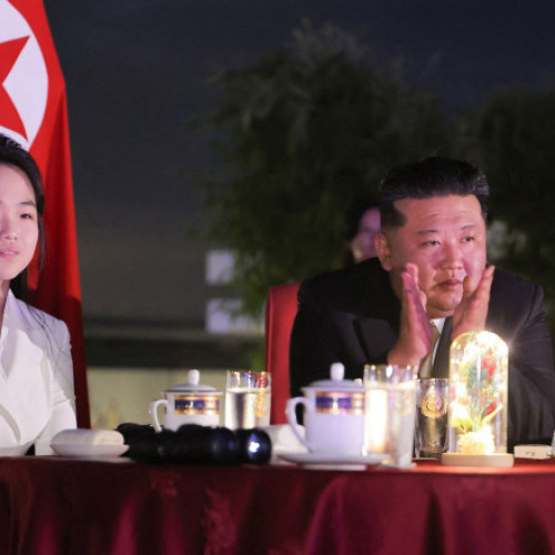 Foto Cine e Kim Ju Ae, fiica și posibilă succesoare a dictatorului de la Phenian: nici măcar vârsta sa exactă nu este cunoscută